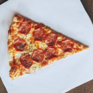 Pizza slice